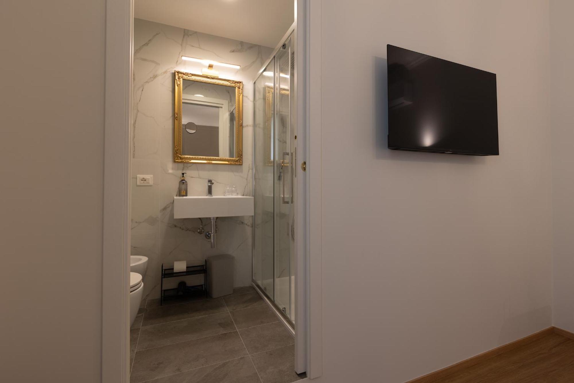 De Vince Suites - Luxury Rooms - Roma Termini Extérieur photo