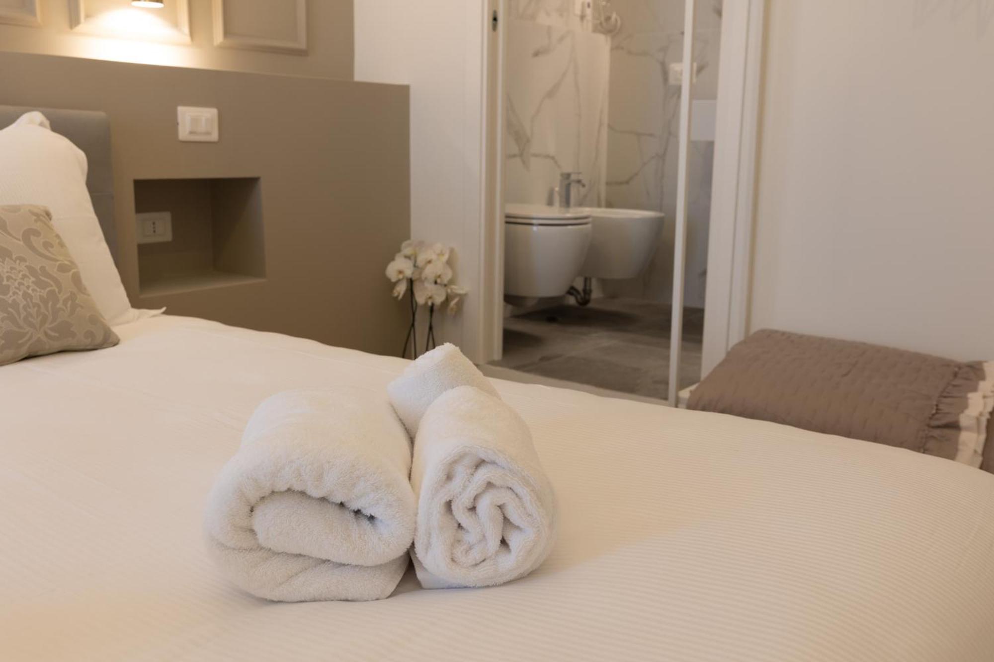 De Vince Suites - Luxury Rooms - Roma Termini Extérieur photo