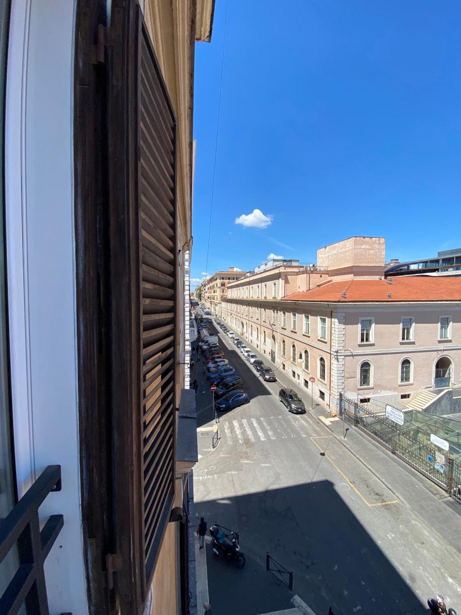 De Vince Suites - Luxury Rooms - Roma Termini Extérieur photo
